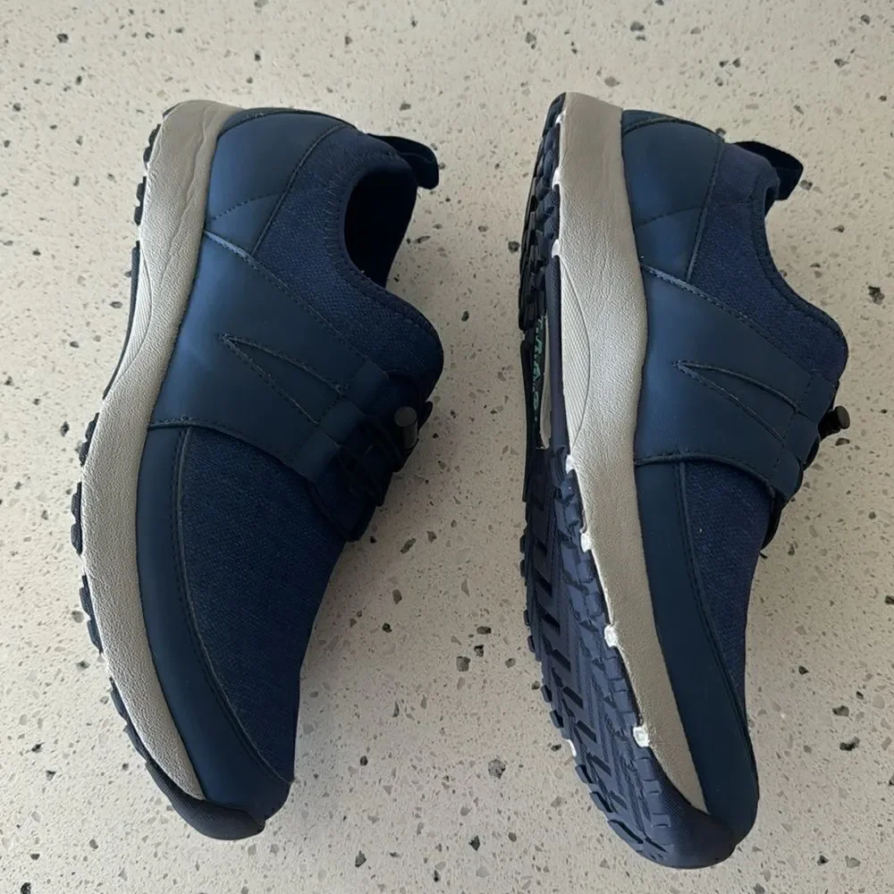 TRAQ by ALEGRIA Cynch Indigo Textile Comfortable Walking Shoes Men’s Size 41